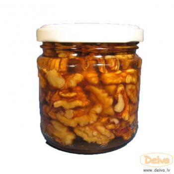 Мёд с грецким орехом